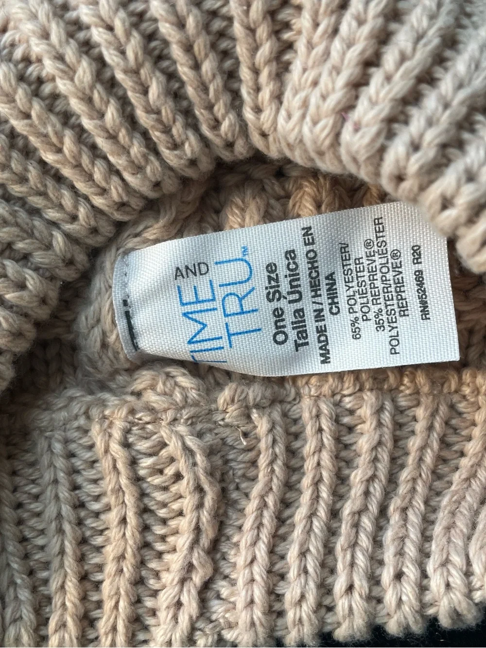 Time and Tru Women's Ribbed Knit Beanie - Taupe